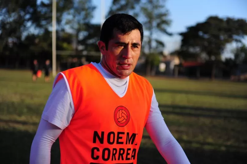 RECUPERADO. Pérez superó la lesión y podrá jugar ante Gimnasia y Tiro. la gaceta / foto de ezequiel lazarte (archivo)