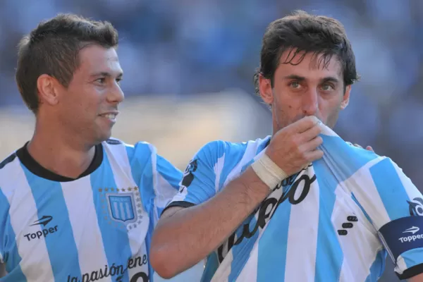 Racing volvió al triunfo con goles de Milito y Bou