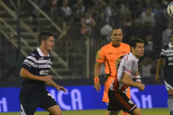 River sufrió pero derrotó a Gimnasia y Esgrima 3 a 2