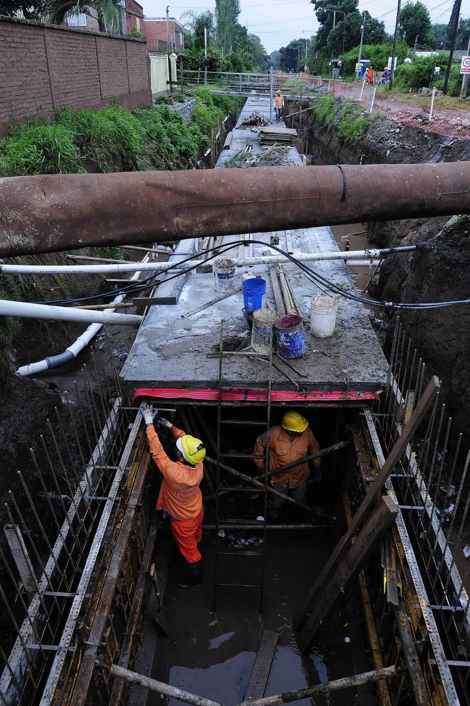  ASÍ ESTÁ HOY. La imagen muestra un sector del zanjón; la canalización transformará el paisaje de la zona. LA GACETA / FOTOS DE ANALíA JARAMILLO