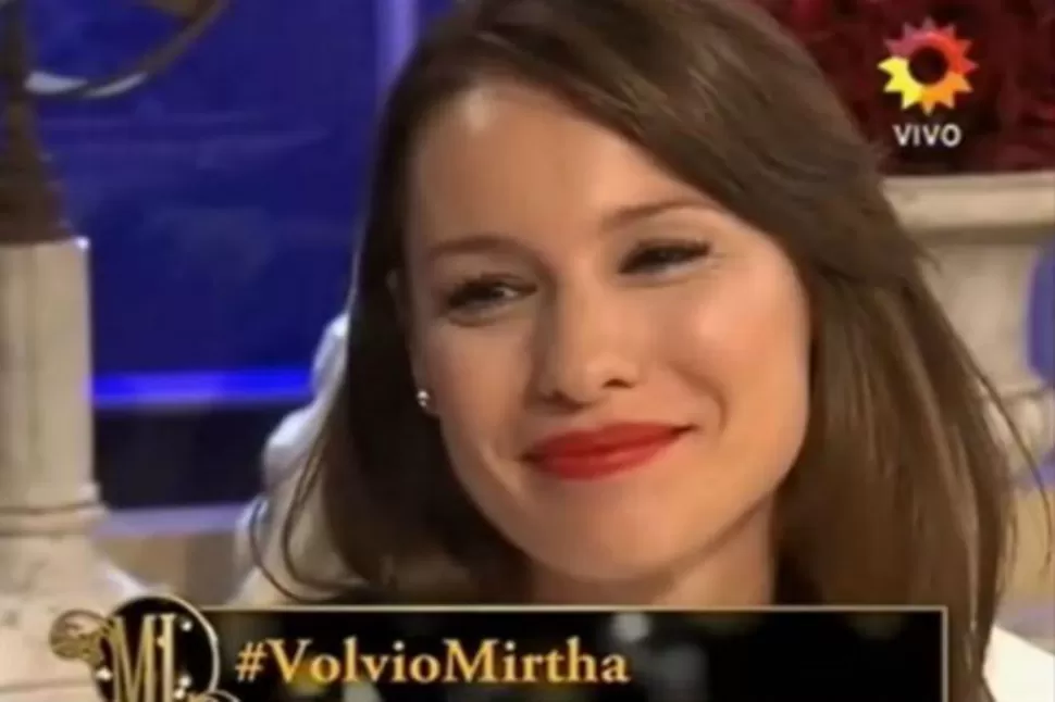 La emoción de Pampita en el regreso de Mirtha Legrand