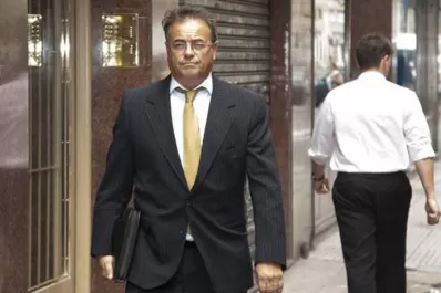 Stiuso no se presentó en la Secretaría de Inteligencia y está en el exterior