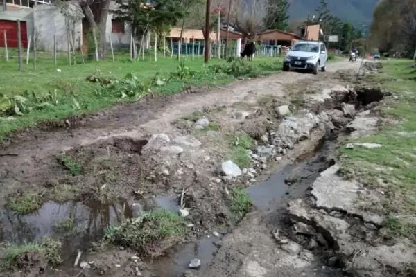 Las callecitas de El Mollar quitan las ganas de pasear