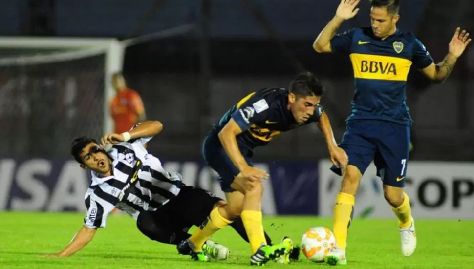 LESIONADO. Erbes debió ser reemplazado por Bravo tras el esguince. FOTO TyC Sports.