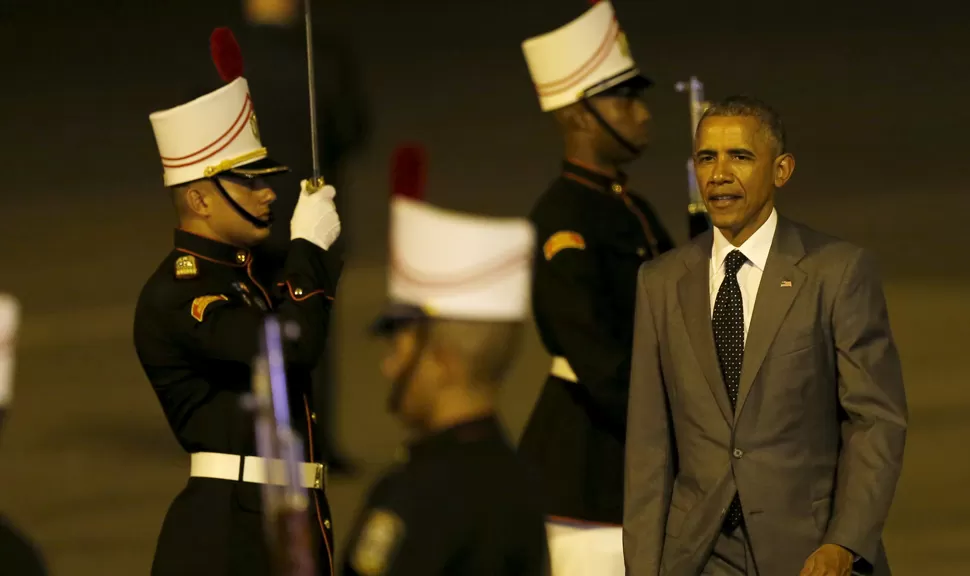 ARRIBO. Obama llegó anoche a Panamá. REUTERS