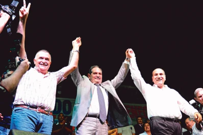 Alperovich bendijo la fórmula que integran Manzur y Jaldo