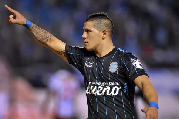 Racing venció a Huracán por 2 a 0