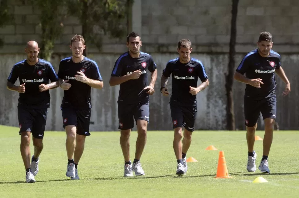 POR LA VUELTA. Néstor Ortigoza regresará hoy a la titularidad en San Lorenzo. dyn (archivo)