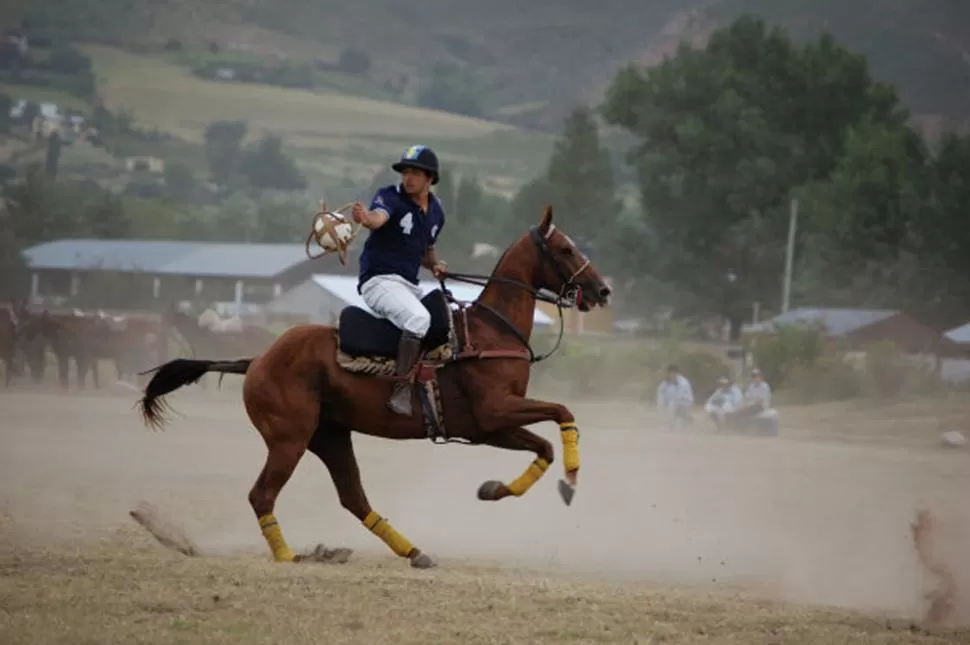 IMPARABLE. Mariano Salazar marcó 11 goles y es la figura de El Timbó A. la gaceta / foto de archivo