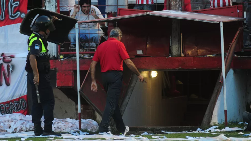 TRANQUILIDAD ANTE TODO. A pesar del malestar de los hinchas por el bajo nivel del equipo, Tempesta no pierde la calma. LA GACETA / FRANCO VERA