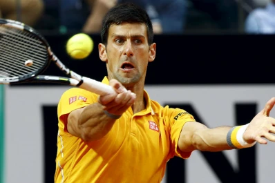 Djokovic avanza a semifinales y enfrentará a David Ferrer