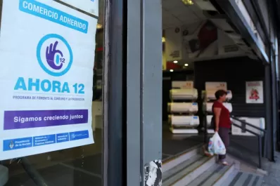 Extenderán el programa Ahora 12 para que se pueda comprar todos los días y en más rubros