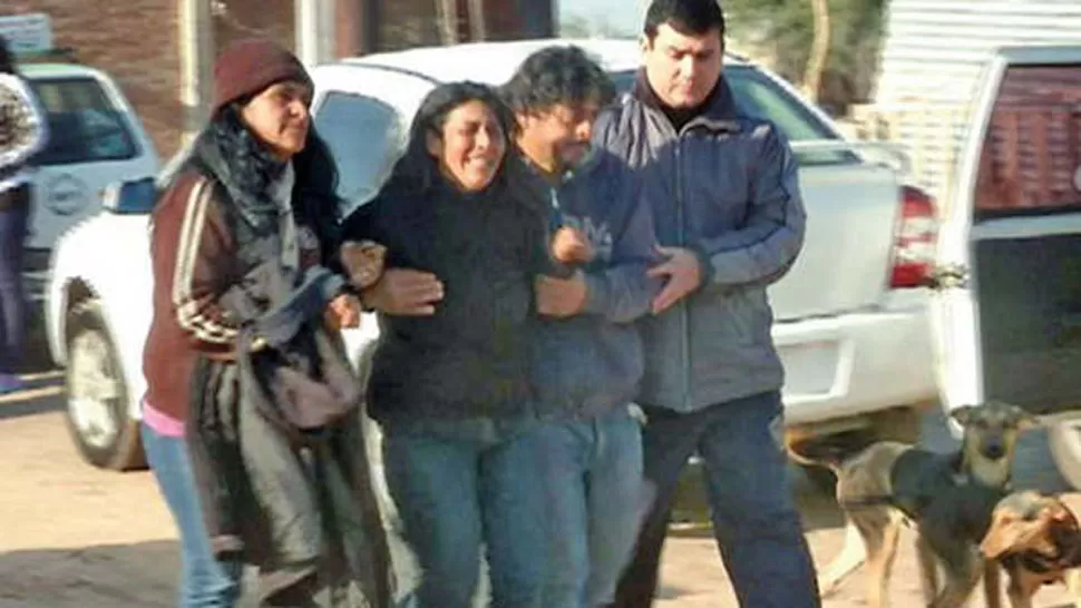 DESESPERACIÓN. La familia de Bautista lo buscaba desde el domingo. FOTO DE ELLIBERAL.COM