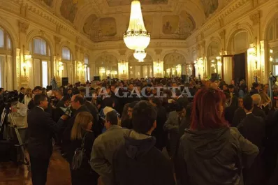 Con el tradicional chocolate, una costumbre de los 9 de Julio