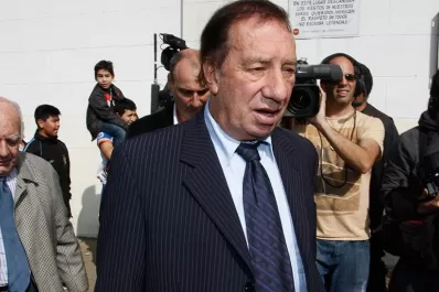 Bilardo: si Messi no viene más, hay que ir a buscarlo de rodillas