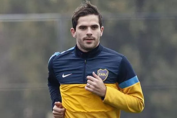 Gago anticipó su regreso y ahora esperan a Tevez