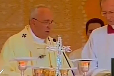 El Papa Francisco destacó a la mujer paraguaya como la más gloriosa de América