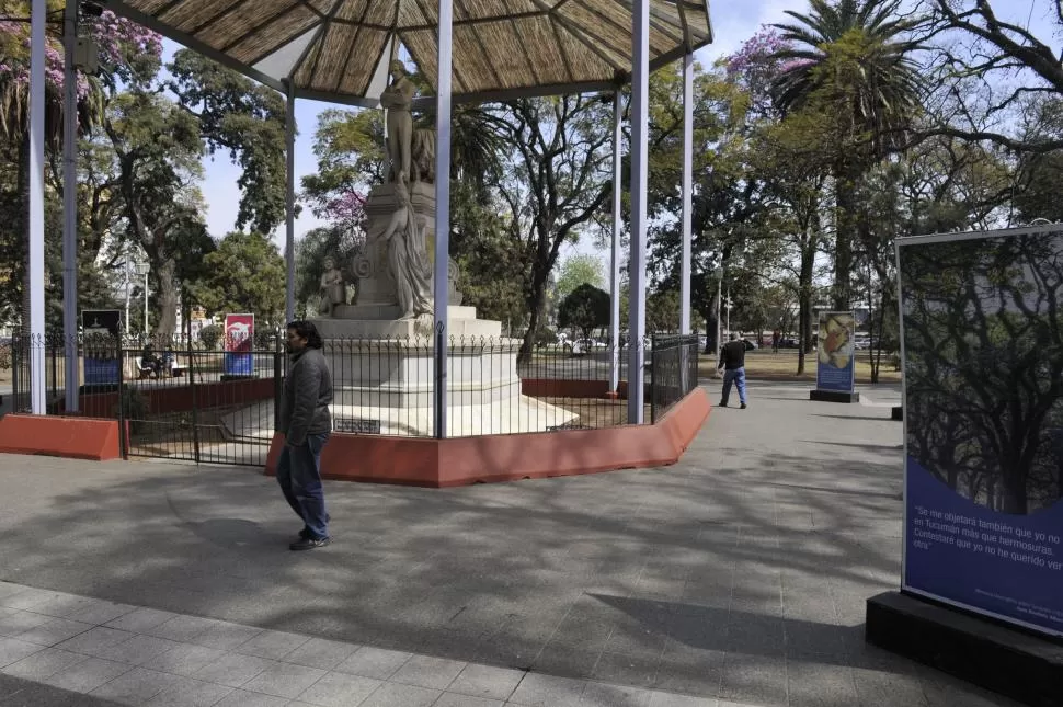 ESPACIO CONVOCANTE. La plaza Alberdi será ocupada por distintas manifestaciones artísticas este mes. credito