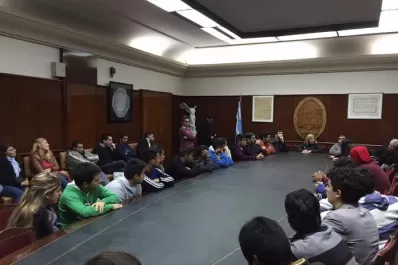 Bardón señaló que no descarta pedir la conciliación obligatoria