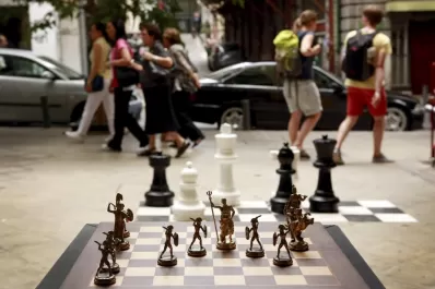 La UE pide a Grecia que “vaya más allá” de las medidas de austeridad