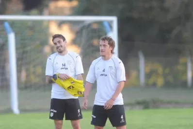 Atlético va por todo ante Ferro