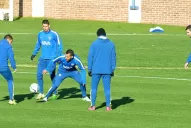 Tevez, titular en la primera práctica desde su vuelta a Boca