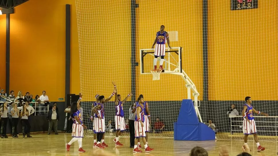 DISFRUTAN LOS GRANDES Y CHICOS. La gira comenzó el domingo, en Misiones. misionesonline.net