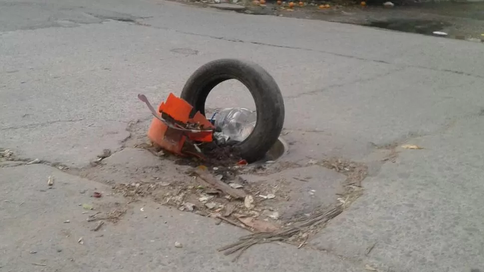 La esquina donde se rompen las cubiertas o los autos