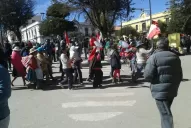 Varados en Potosí: “los cajeros están sin dinero y no hay dónde comprar comida”