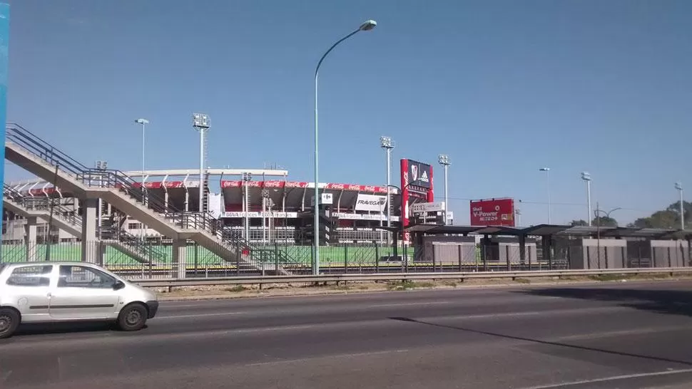 ALREDEDORES. Estadio Monumental. (FLICKR)