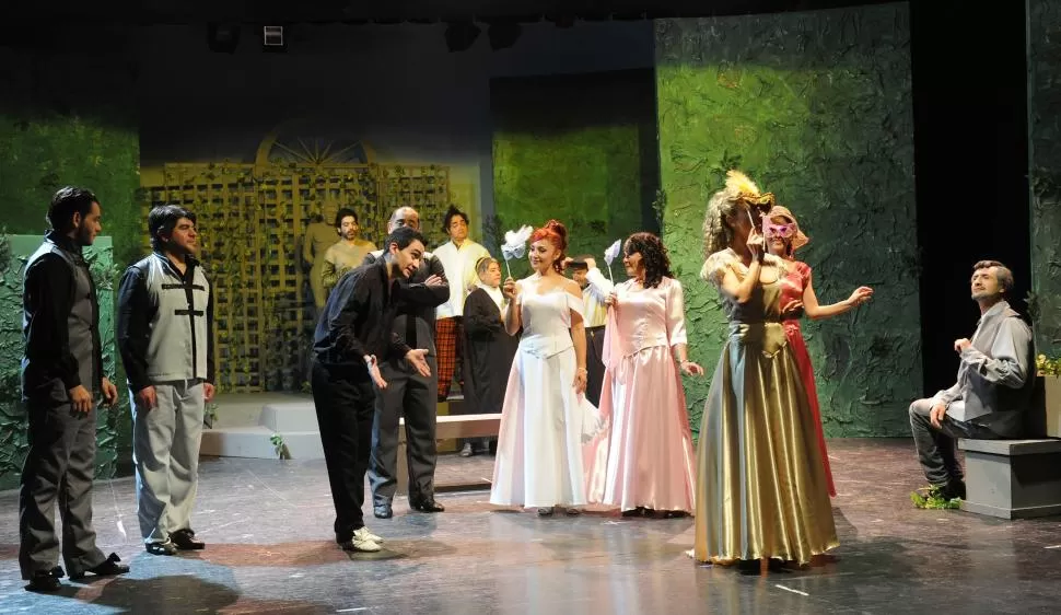 JUEGO DE MÁSCARAS. En la obra de Shakespeare poco es lo que parece y todo resulta divertidamente mezclado. LA GACETA / Foto de Hector Peralta