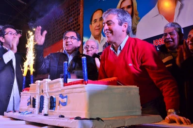 Cano convocó a la oposición para festejar el 23 de agosto