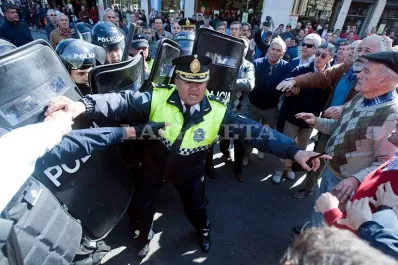 Productores rurales hicieron sentir su reclamo en la Plaza Independencia