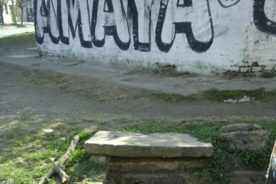 Una bocatormenta rota en 9 de Julio y Matheu aflige a los vecinos de la zona