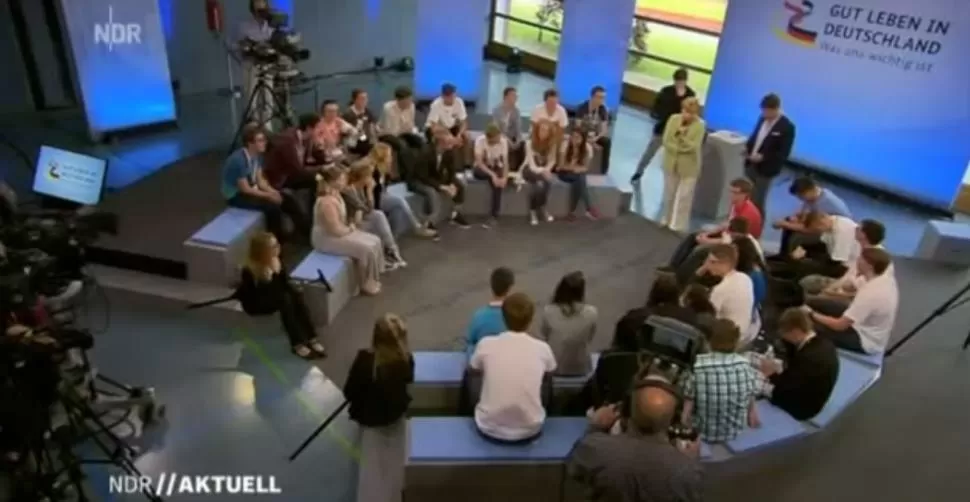 Merkel hace llorar en vivo a una niña palestina que quería estudiar en Alemania