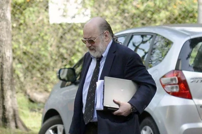 Bonadio no teme por su vida y sigue con los allanamientos