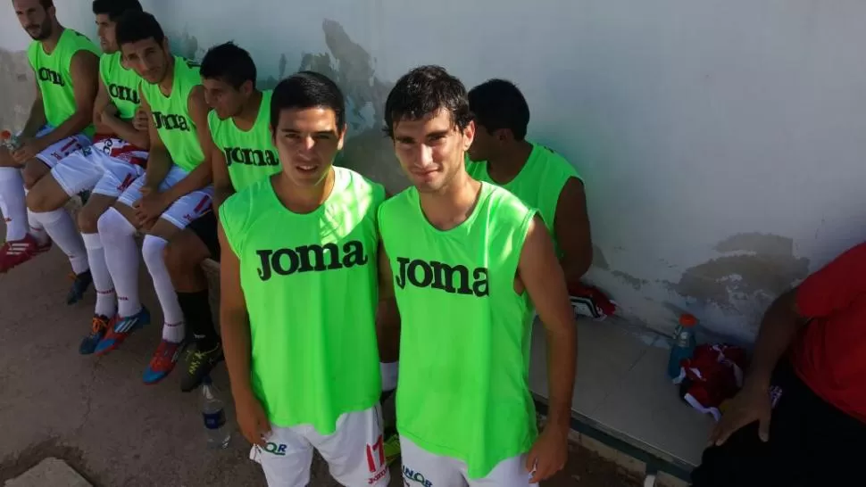 EL FUTURO. Oscar Mamani-derecha- junto a Tomás González, son dos de los mejores proyectos que tienen los “santos”. LA GACETA / FOTO DE MIGUEL DECIMA