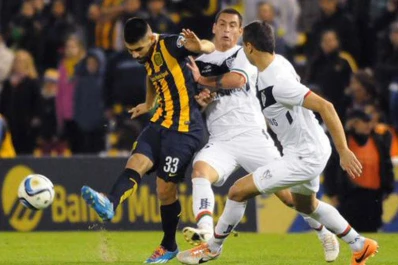 Central no pudo con Vélez y pierde terreno