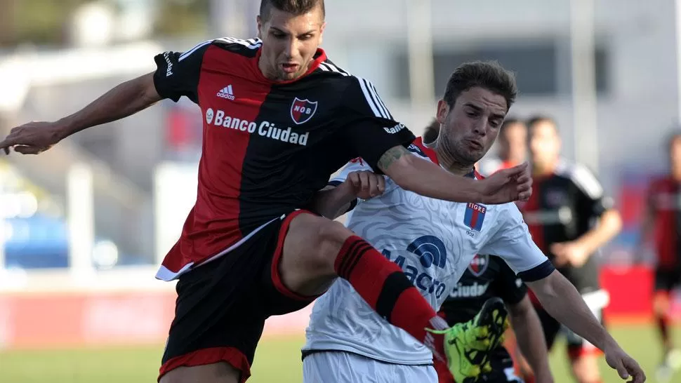 FALTÓ EL GOL. Tigre controló el trámite, pero falló en la definición. (DYN)
