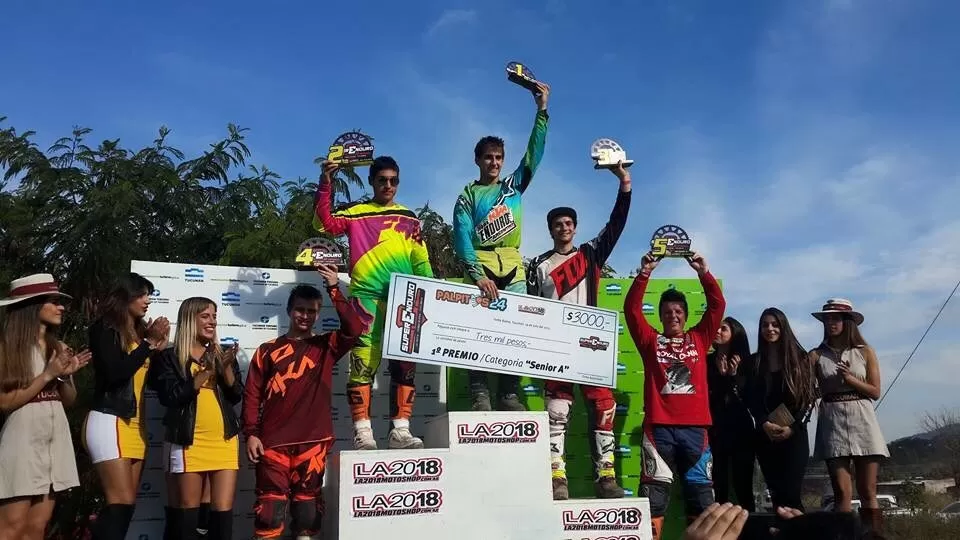 MEJORES SENIORS A. Díaz Vélez, Correa, Benavides, Ayuso y Giampietri. gentileza carlos pastoriza ferro