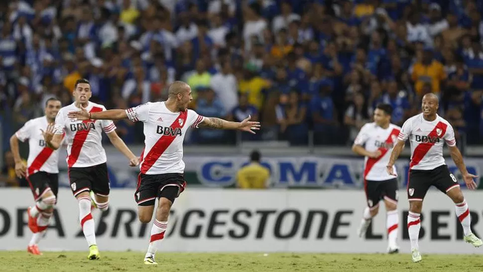 VAN POR TODO. Los jugadores de River sueñan con el Mundial de Clubes. (ARCHIVO)