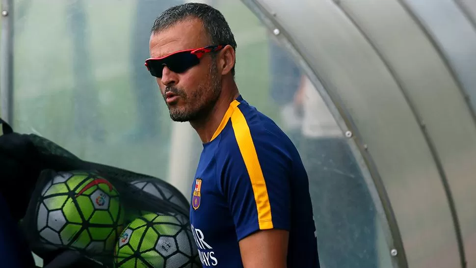 ENOJO. A Luis Enrique no le gustó demasiado la gira de Barcelona, pero el club tiene compromisos comerciales por cumplir.
FOTO DE REUTERS