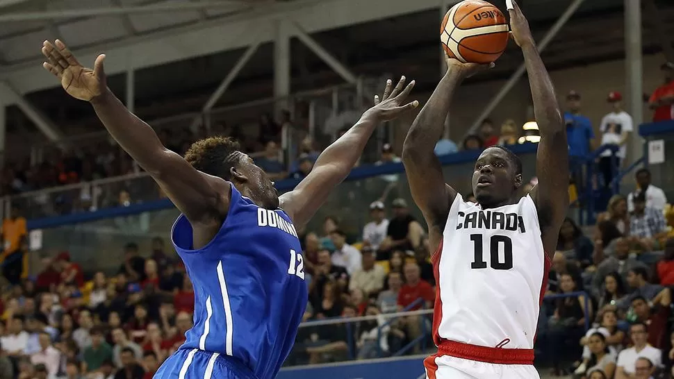 CANADÁ ARRASÓ. Anthony Bennet (Minnesota Timberwolves), uno de los tres NBA del anfitrión.
FOTO DE REUTERS