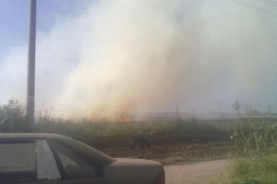 La quema de pastizales afectó a los vecinos de Alderetes