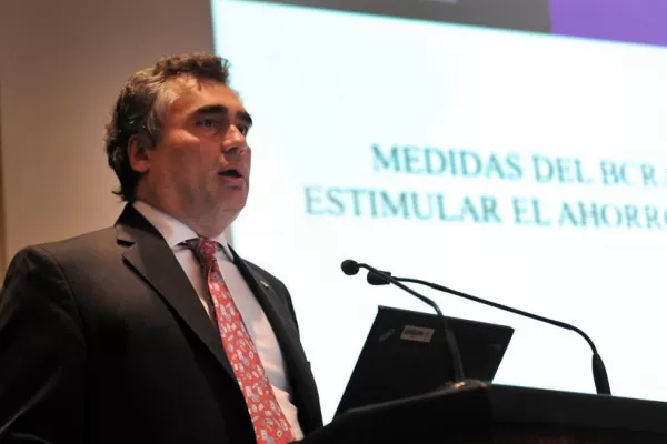 El Banco Central elevó la tasa de los plazos fijos para detener la suba del dólar