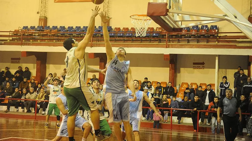 VOLVIÓ CON TODO. El regreso de Daniel Pomares fue fundamental en el triunfo de Mitre.
FOTO DE LA GACETA/ANTONIO FERRONI