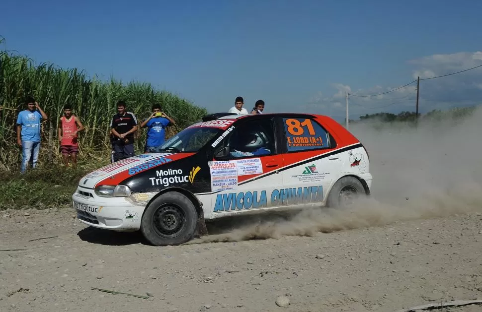 GRAN PROTAGONISTA. El juvenil Ernesto Lord (Fiat Palio) es el líder de la clase N-1 del Campeonato Provincial, por escaso margen sobre Gustavo Nazar. la gaceta / foto de osvaldo ripoll (archivo)
