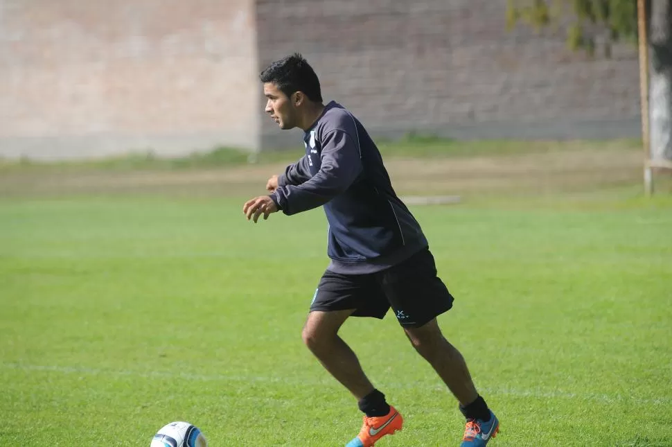 EN ALZA. Nahuel se entrena ininterrumpidamente desde hace dos semanas con el plantel. Antes lo hacía pero intercalado. la gaceta / foto de hector peralta