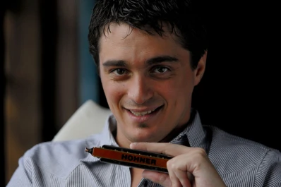 La armónica folclórica de Franco Luciani