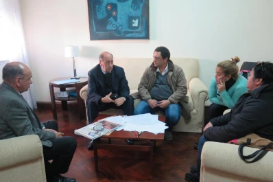 Navarro Dávila investigará el caso de las muertes en una comisaría